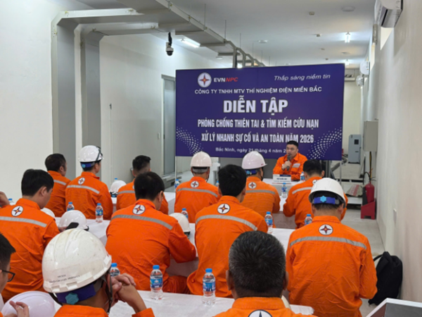 Công ty TNHH MTV Thí nghiệm điện miền Bắc tổ chức diễn tập xử lý sự cố và cứu nạn tại TBA 110kV Đa Mai